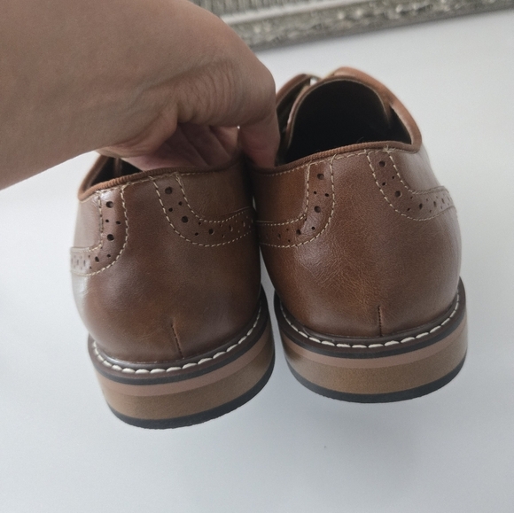 Madden Men's Alk Oxford Dress Shoes. Cognac. Size 9. New.Men's Madden Perfora - Picture 4 of 7